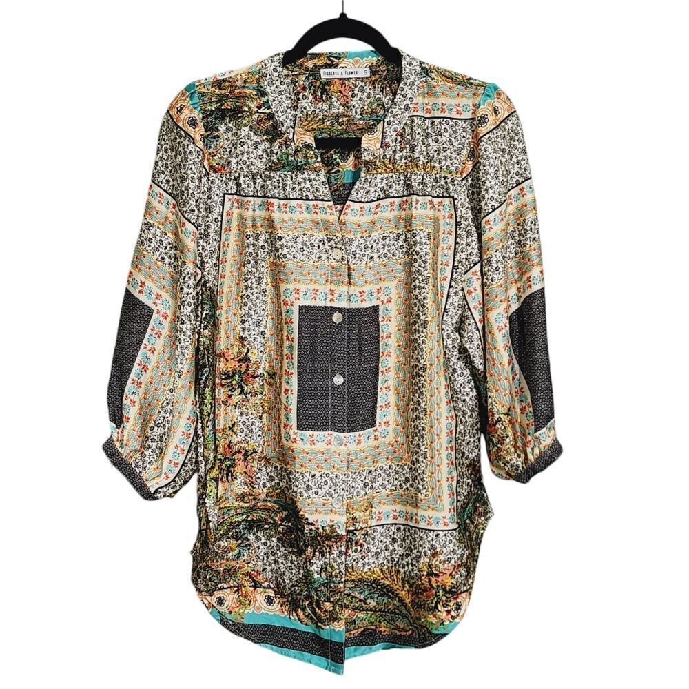 Figueroa & Flower multicolor patchwork floral geometric button up top S